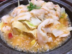 -极有家小鱼小鸡石锅煲(佳兆业店)