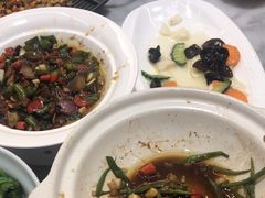 -小菜园新徽菜(宜兴八佰伴店)