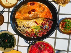 -贰回巷火锅馆(钟楼店)