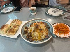 -汗腾格里·风味餐厅(新疆驻京办店)