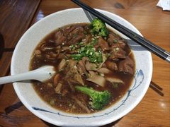 老卤肥肠面-囿面传统制面馆(中央路店)