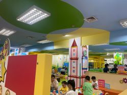 -莫莉幻想儿童乐园(绍兴金帝银泰城店)