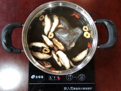 -蓝海西城宾馆四季火锅