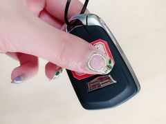 -青岛鸿发智越领克新能源中心