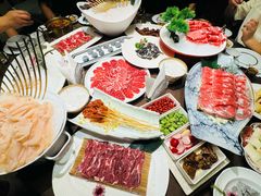 -小天鹅火锅·一线江景洪鼎旗舰店(洪崖洞店)