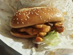 糯辣辣糯鸭鸭川香鸡腿堡-肯德基(安定门店)