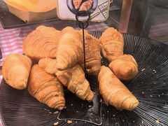 -Caidie Bakery采蝶轩(百越店)