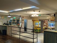 -奔马滚轴溜冰场