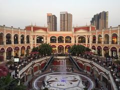 -佛罗伦萨小镇广佛名品奥特莱斯(疏港路店)