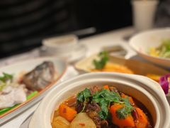 酱香萝卜牛腩煲-胡桃里音乐酒馆(下沙店)