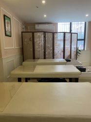 -Bollins波林丝•专研护发中心