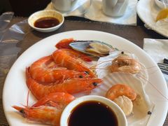 -大中华希尔顿酒店-念自助餐·嗨啤·小龙虾