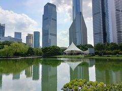 -陆家嘴中心绿地