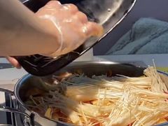 -黄记煌三汁焖锅(渝北金港国际店)