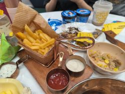 -奈尔宝家庭中心·亲子餐厅(鄞州万达店)