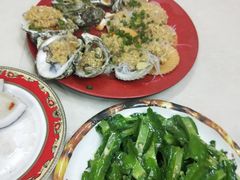 -小辣妹川味海鲜加工店(第一市场椰风巷店)