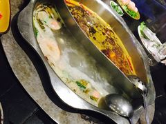 -重庆风光老灶火锅城(同德广场店)