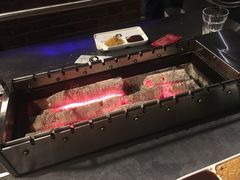 -狼遇见羊烧烤·现穿现烤(旧宫店)