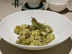 黑松露爽脆菜-成隆行·蟹王府(九江路店)