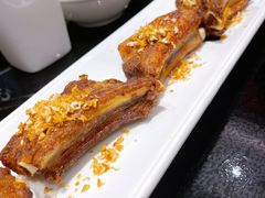 蒜香排骨-高第街56号港式餐厅·精选(世茂广场宽厚里大明湖店)