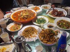 -巴特餐饮6加1音乐餐吧·新疆菜