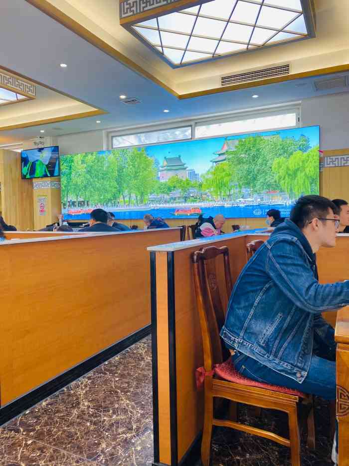 老北京早餐糖油饼豆腐脑鸦儿李记