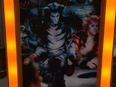 -交通银行前滩31演艺中心