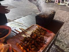 -老广烧烤(骆驼山康馨园店)