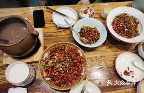 Braised Pork Knuckle and Lotus Root Soup