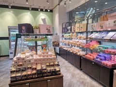 零售区-仟吉(荟聚中心店)