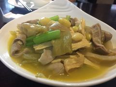 -温汤大酒店餐厅