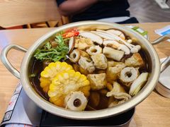 -WOW LUCKY创意韩料(龙阳广场店)