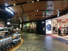 店内环境-砂之船奥莱(南京江宁店)