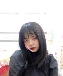 -时尚殿堂明星门店