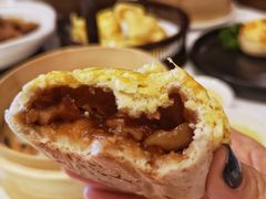 酥皮叉烧包-白天鹅宾馆-宏图府餐厅