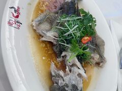 -万山楼海鲜酒家·二十三年老字号