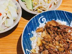 -红猪卤肉饭(大西洋美食城店)