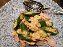 -海派悦庭·海胆烧麦·新融合菜(凯德广场店)