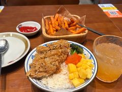 -8PINTS八品脱·日料·烧鸟·精酿小酒馆(莘庄店)
