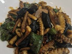 -鹊华居·地道鲁菜·海鲜·融合味(大明湖店)