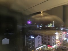 -铂逸梦秦酒店(横店梦幻谷店)