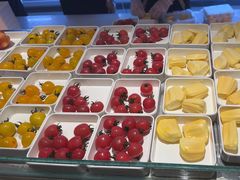 -涨巢·潮玩水疗局