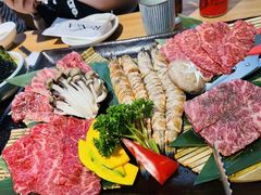 -炼火烤肉店