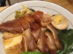 -狮头牌卤味研究所·卤味饭(花城汇南区店)