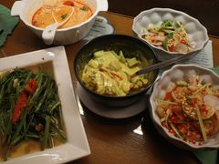 柠檬酸辣无骨凤爪-帕蓝·暹罗料理(曲阳店)