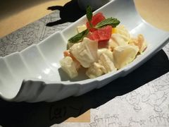 -穹六人间 people 6(岳阳路店)