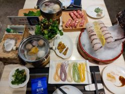 -悦鼎会海鲜姿造·宴会厅(东方明珠广场店)