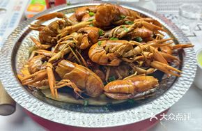 Signature Braised Blue Lobster (3 Jin)