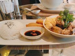 -上海和平饭店维克多咖啡厅 Victor's