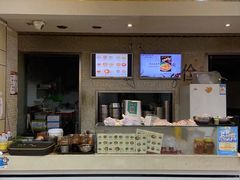 -红鼻子桂林米粉(金唐新光界店)